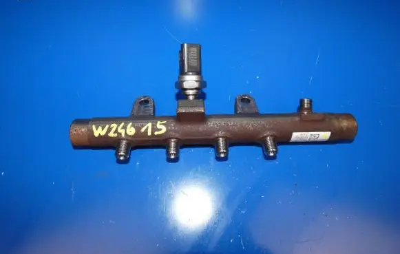 Mercedes-Benz B W246 W242 Fuel main line pipe 175218188R A2C5336783603