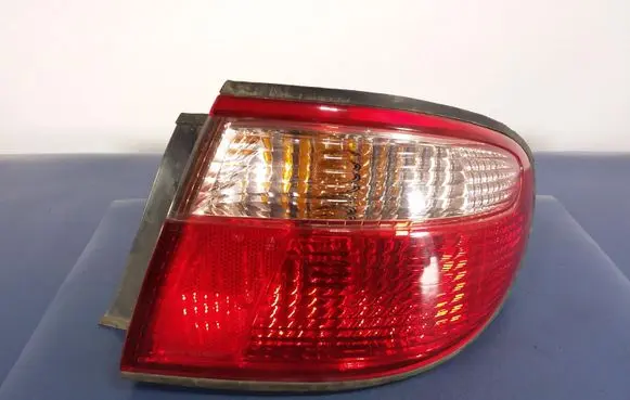 Mazda Xedos 9 Rear/tail lights 220-61882