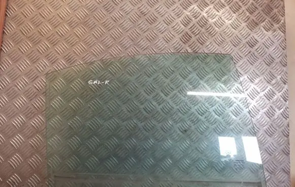 Volvo S80 Front door window glass four-door 43R001105
