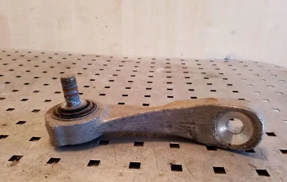 Front anti-roll bar/stabilizer link