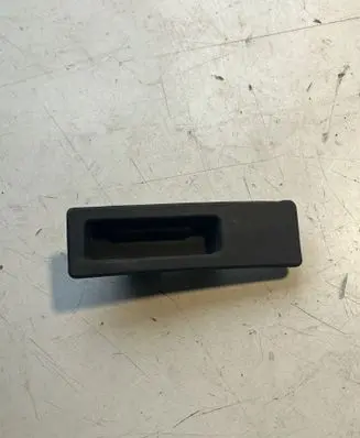 BMW 5 F10 F11 Tailgate/trunk/boot exterior handle 10822910