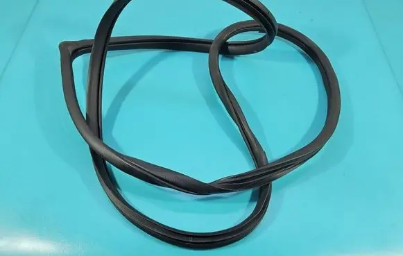 Hyundai Santa Fe Front door rubber seal IMPRK1564399