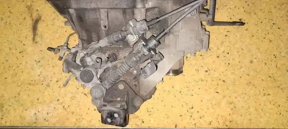 KIA Ceed Manual 5 speed gearbox T9J5 137302