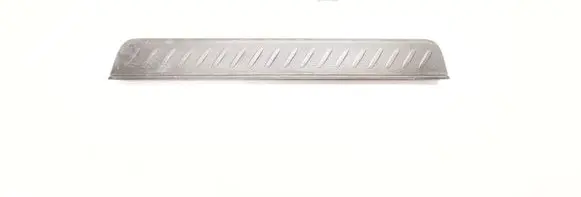 Front sill trim cover