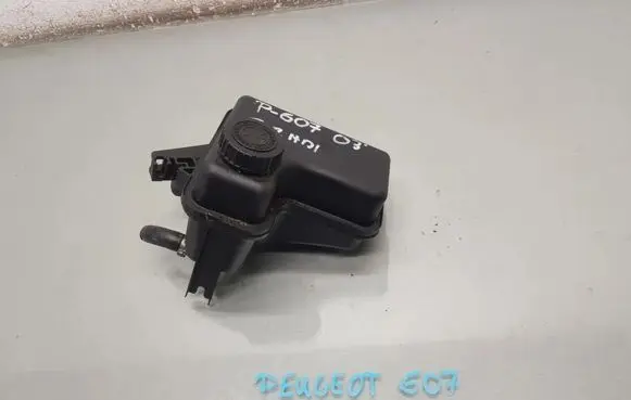 Peugeot 607 Power steering fluid tank/reservoir