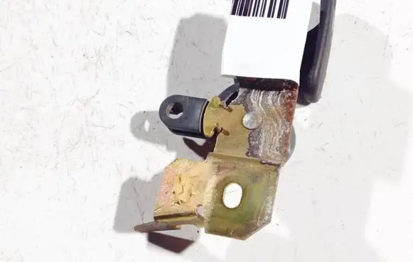 Engine bonnet (hood) release handle