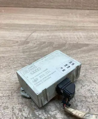 Audi A8 S8 D2 4D Immobilizer control unit/module 4A0953234 WithPlug