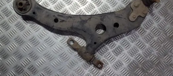 Toyota Previa (XR30, XR40) II Front lower control arm/wishbone
