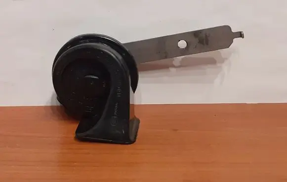 BMW X5 E70 Horn signal 7288096 6323