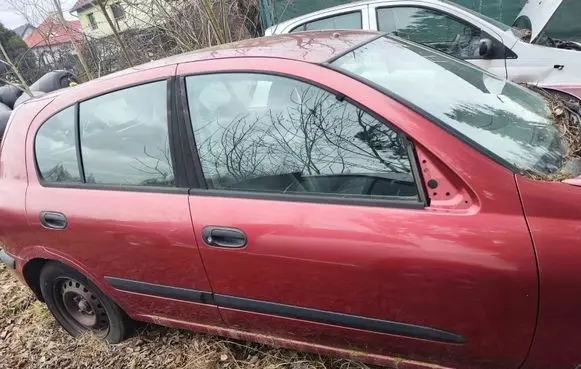 Nissan Almera N16 Front door 2L7