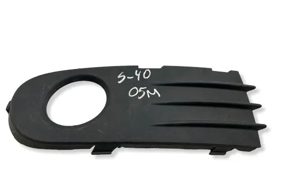 Volvo S40 Front fog light trim/grill 30657008