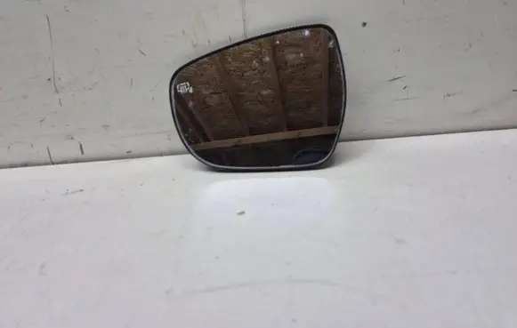 Suzuki Baleno IV Wing mirror glass G886