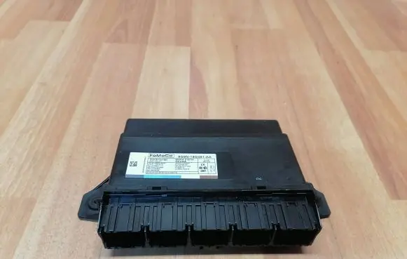 Jaguar XF X250 Keyless (KESSY) go control unit/module 8G9N19G481AA 5WK49167M