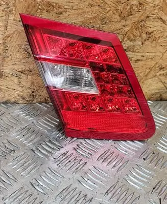 Mercedes-Benz E W212 Tailgate rear/tail lights A2128200764 778007 483501
