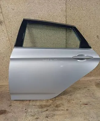 Hyundai i40 Rear door 121212