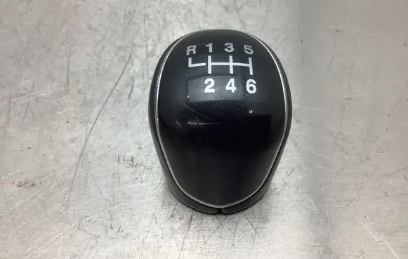 Ford C-MAX II Gear lever shifter trim leather/knob