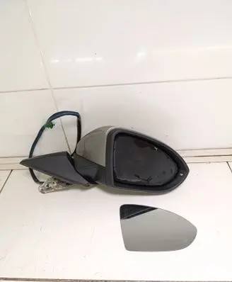 Volkswagen Golf VII Front door electric wing mirror E1021277