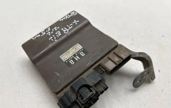 Nissan X-Trail T30 Fuel injection control unit/module 227108H810 1310001190
