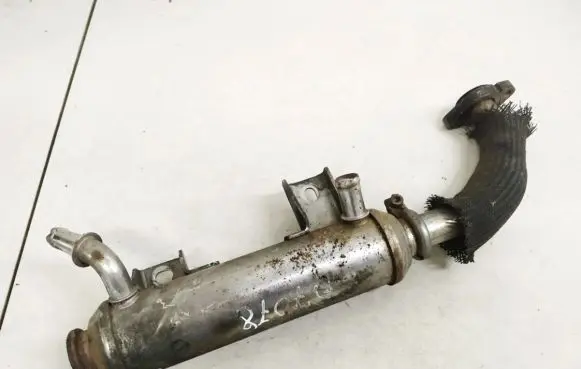 Opel Astra H EGR valve cooler 55202430