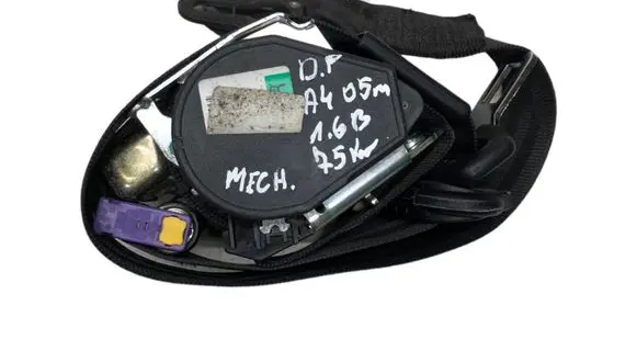 Audi A4 S4 B6 8E 8H Front seatbelt 8E0857706J 604712500A 224112004