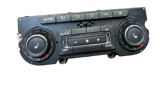 Skoda Octavia Mk2 (1Z) Climate control unit 3T0907044AC 5HB00974921 78958621