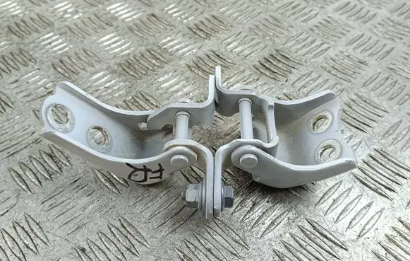 Honda CR-V Front door hinge set