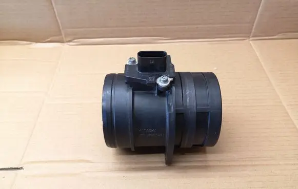 Audi A5 8T 8F Mass air flow meter 06J906461D