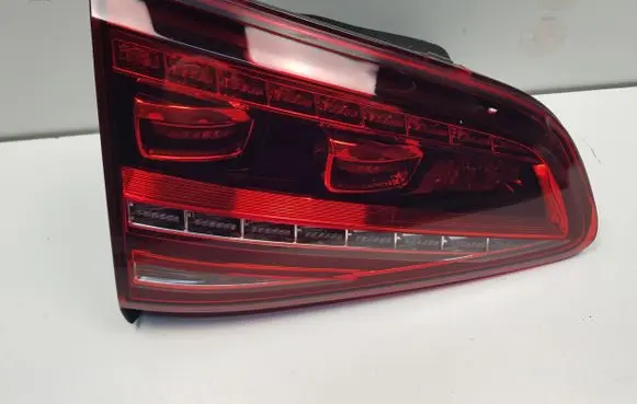 Volkswagen Golf VII Rear/tail lights 5G0945307F
