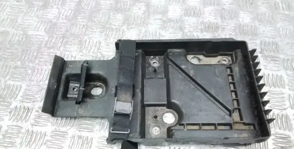 Volvo S90, V90 Battery tray 31479351