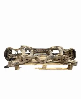 Volkswagen Touareg I Rear subframe 7L0500041