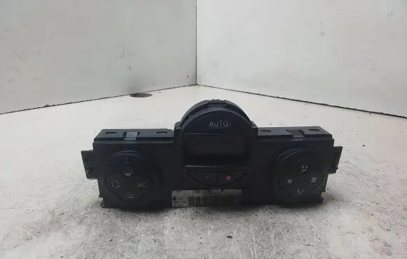 Renault Megane II Climate control unit 8200344840