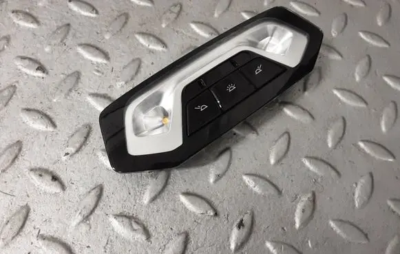 BMW XM Rear seat light 7910813