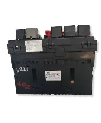Mercedes-Benz S W221 SAM control unit A2219003101 30S10018126 A2219013000
