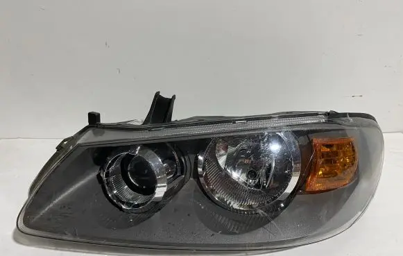 Nissan Almera N16 Headlight/headlamp 26060BN701