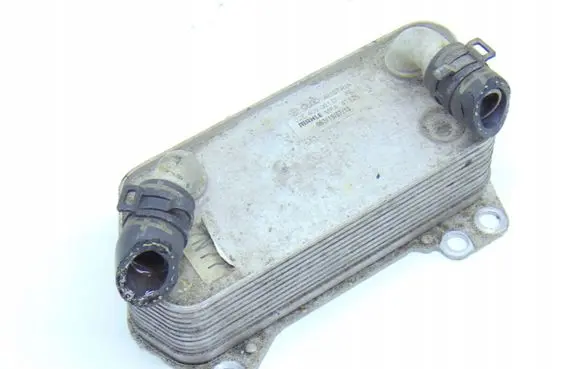 Volkswagen Golf VII Engine oil radiator 02E409061D