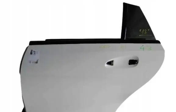 Mercedes-Benz CLA C117 X117 W117 Rear door A1177300105