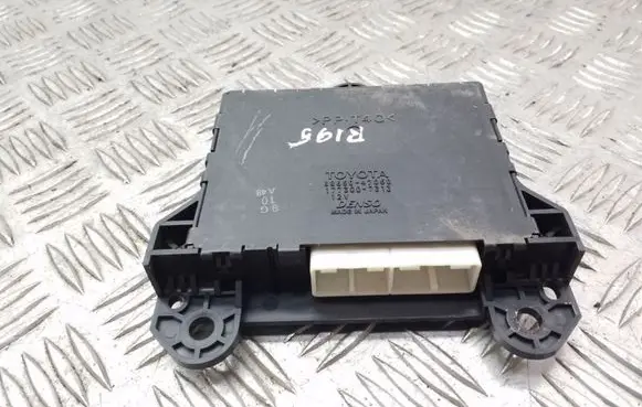 Toyota Prius (XW20) Climate control unit 8865047050 1773007313