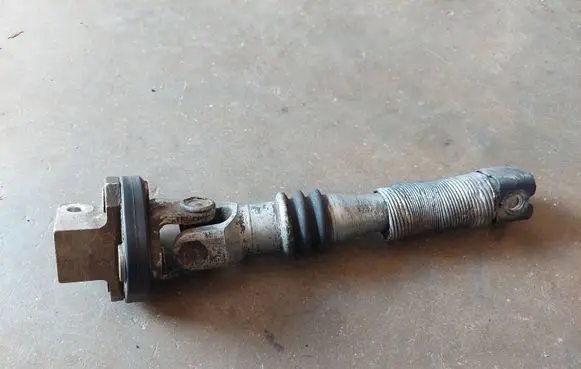 Mercedes-Benz S W220 Steering column universal joint A2204600310
