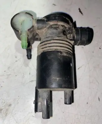 Nissan X-Trail T32 Windscreen/windshield washer pump 1023333