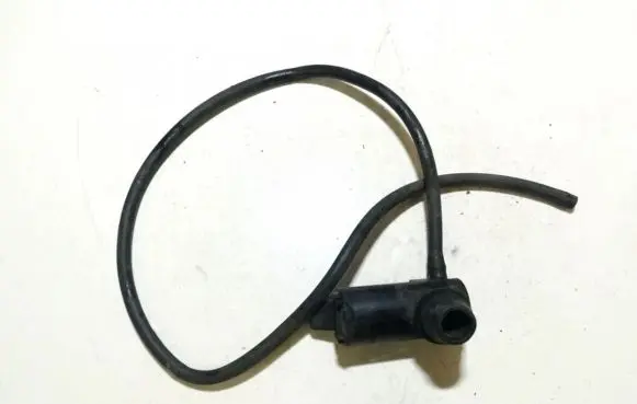Volvo C70 Windscreen/windshield washer pump 9169611 060210-3950