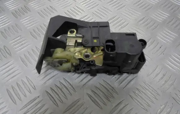 Alfa Romeo 156 Front door lock