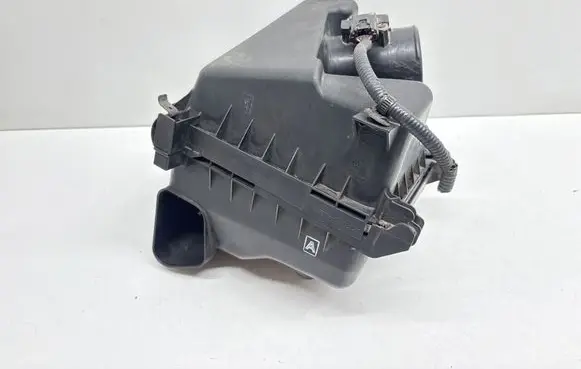 Toyota Verso Air filter box