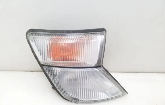 Nissan Patrol Y61 Front indicator light