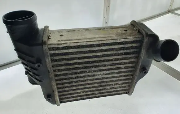 Audi A6 S6 C6 4F Intercooler radiator