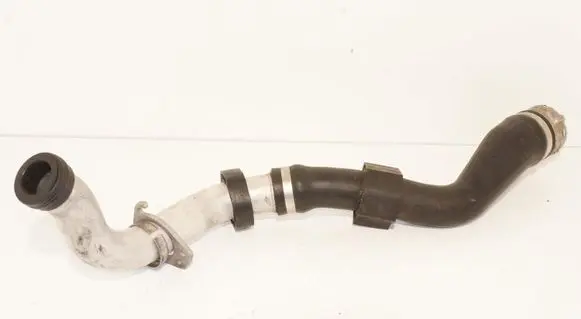 BMW 5 E60 E61 Intercooler hose/pipe 7789826