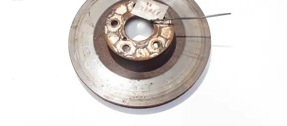 Subaru Legacy Front brake disc ventiliuojamas