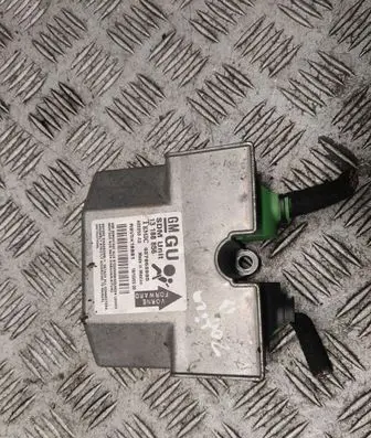 Opel Zafira B Airbag control unit/module 327963935