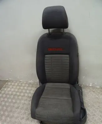 Volkswagen Golf Plus Front driver seat