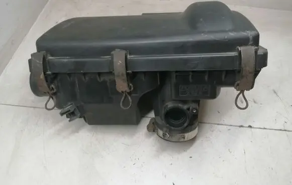 Toyota Prius (XW20) Air filter box 1001406970 21140