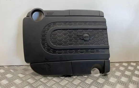 Mini Cooper Countryman R60 Engine cover (trim) 7811920